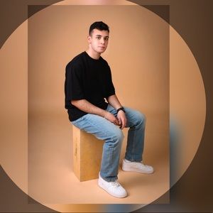 Meet your Posher, Daniel